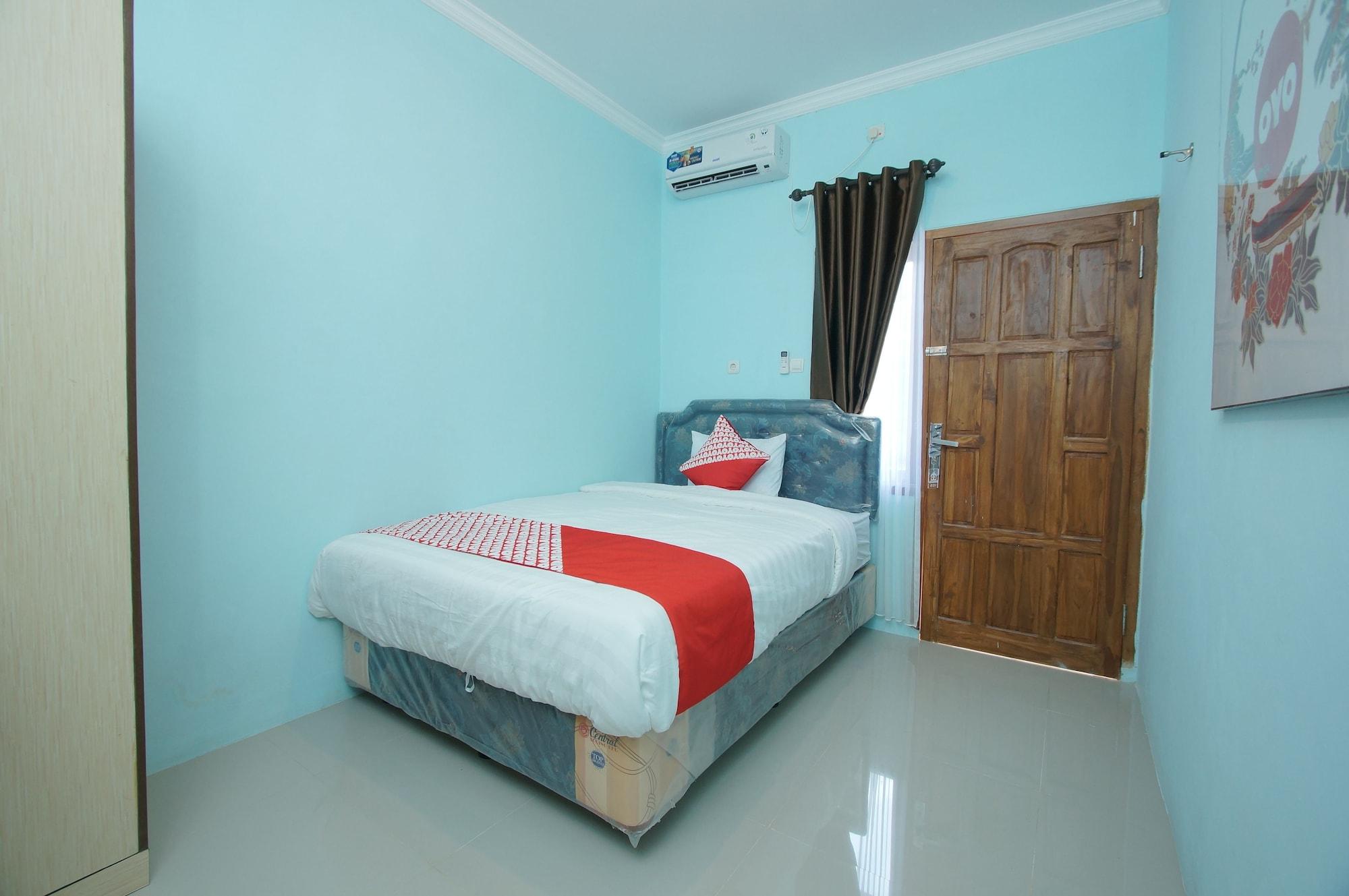 Oyo 347 Bayang Brothers Guest House Maguwo Eksteriør billede