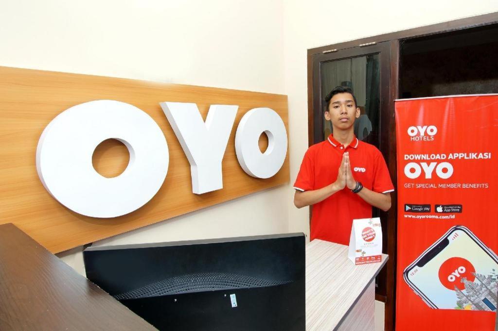 Oyo 347 Bayang Brothers Guest House Maguwo Eksteriør billede