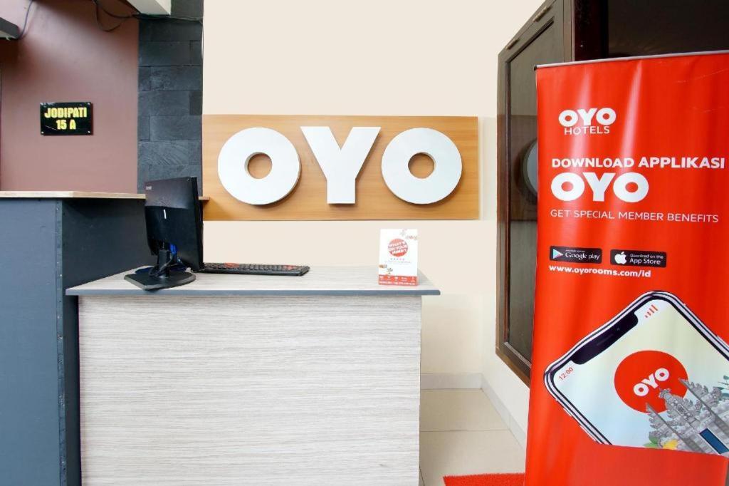 Oyo 347 Bayang Brothers Guest House Maguwo Eksteriør billede